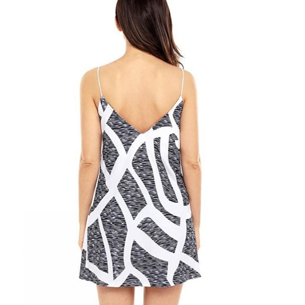 🛑LAST ONE🛑 🌿PRINT CAMI DRESS🌿 - Picture 3 of 7